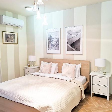 Bellevue Apartment With Ac & Heating & Terrace Budapeste Exterior foto